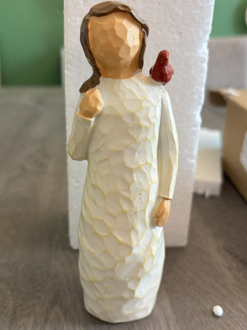 In memory gift. Woman and cardinal decor piece. NEW